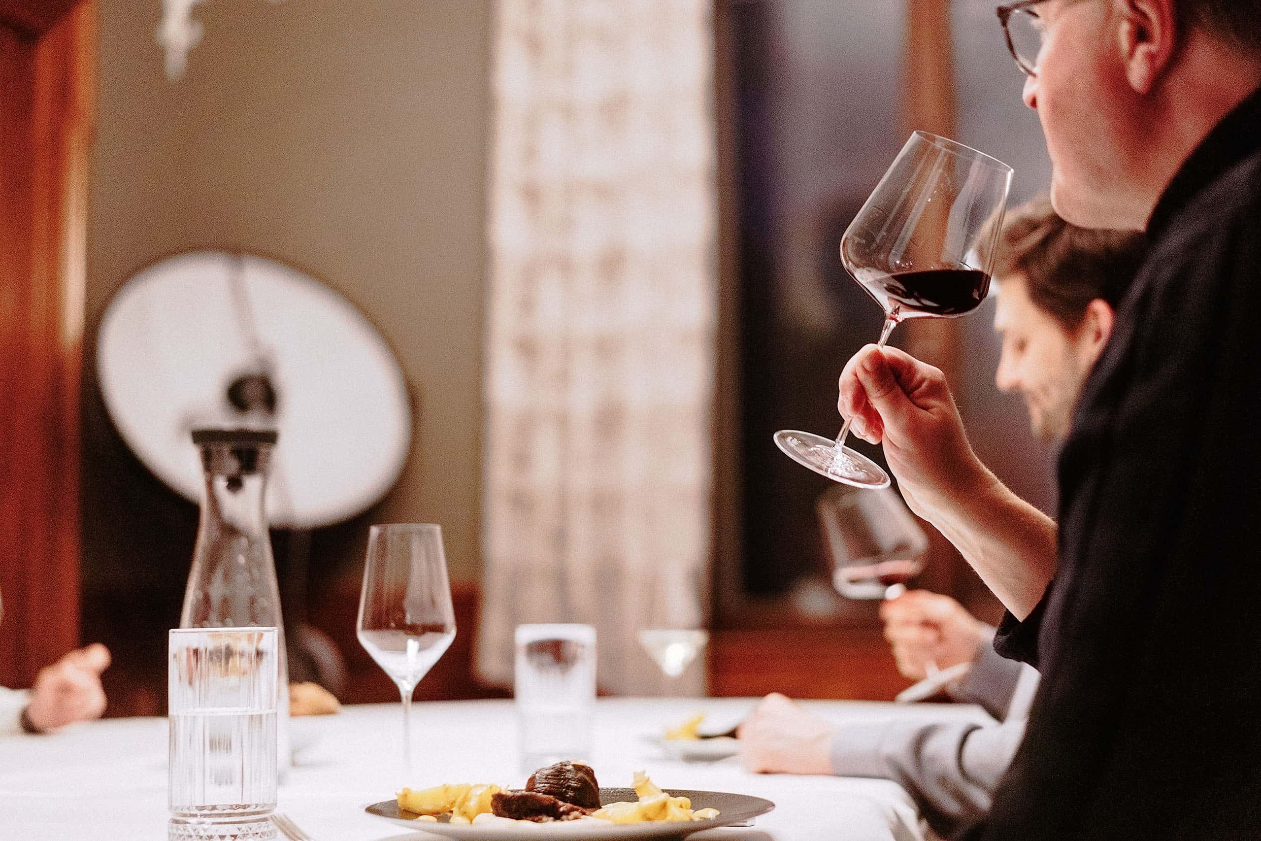 Kreativität und Zusammenarbeit in stilvollem Umfeld